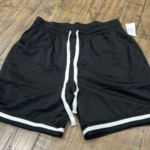 NWT Mens And Now This Shorts Medium